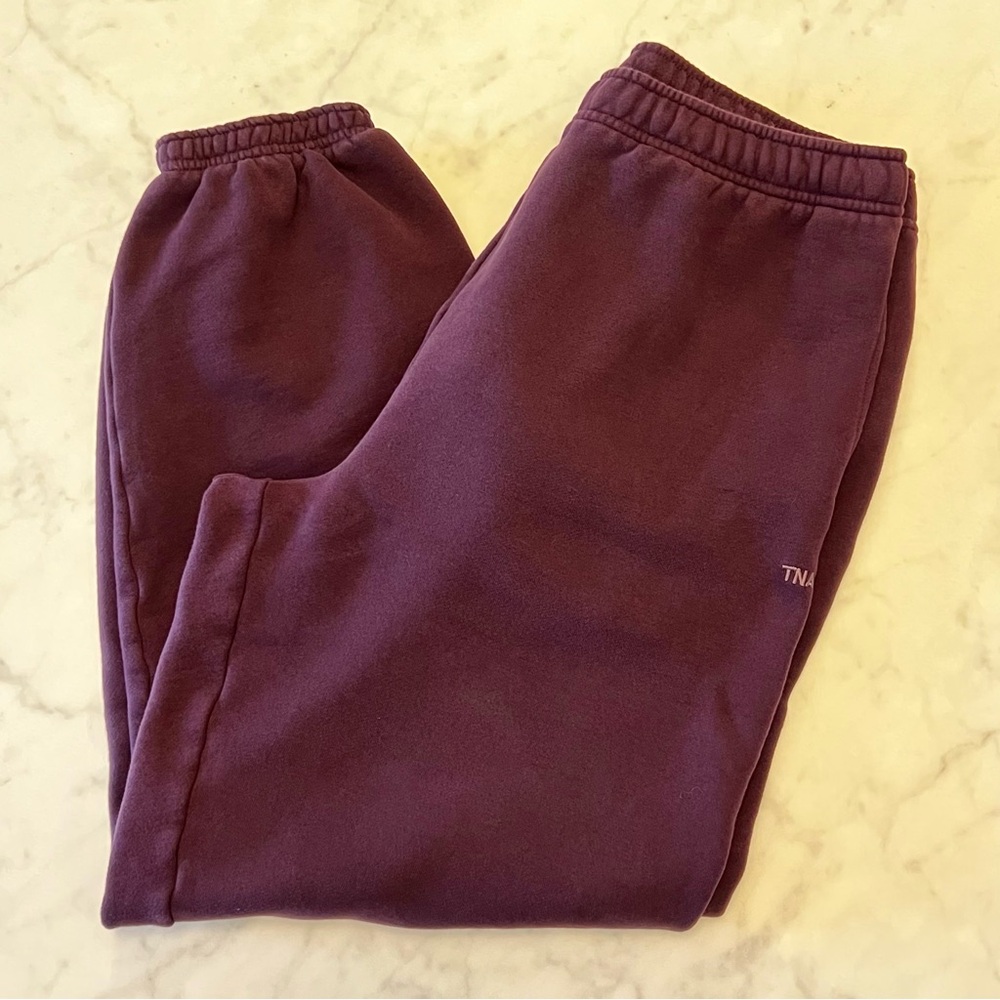 Aritzia TNA Cozy Fleece Mega Sweatpant * Regular Length - Deep Purple